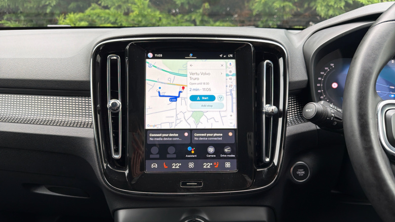 Volvo XC40 2.0 B4P Plus Dark 5dr Auto Petrol Estate